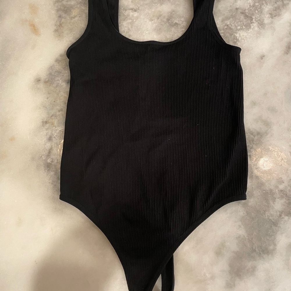 Colise ribbed black bodysuit